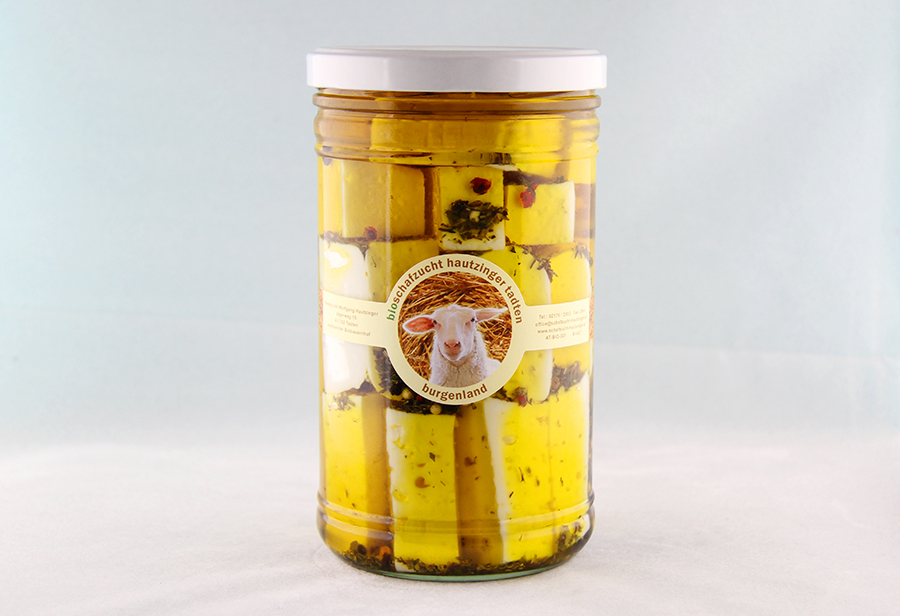 Bio Schafkäse in Olivenöl von der Schafzucht Hautzinger